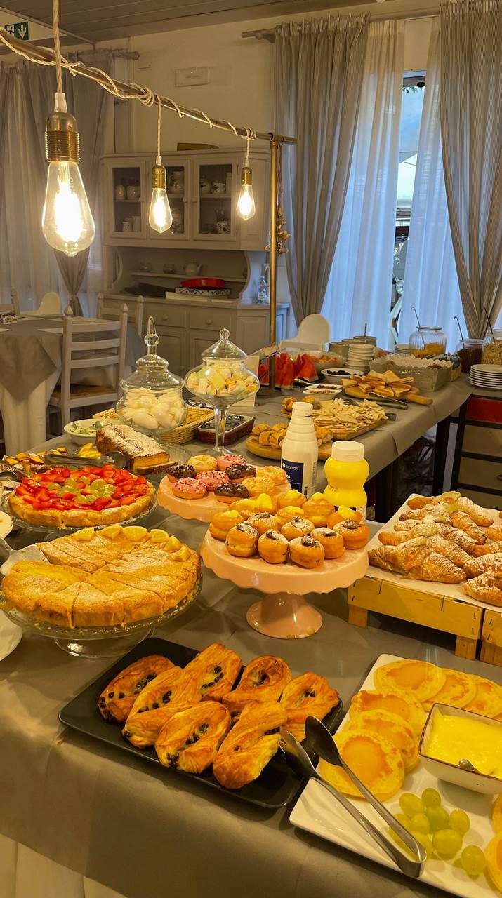 hotel vergilius buffet5