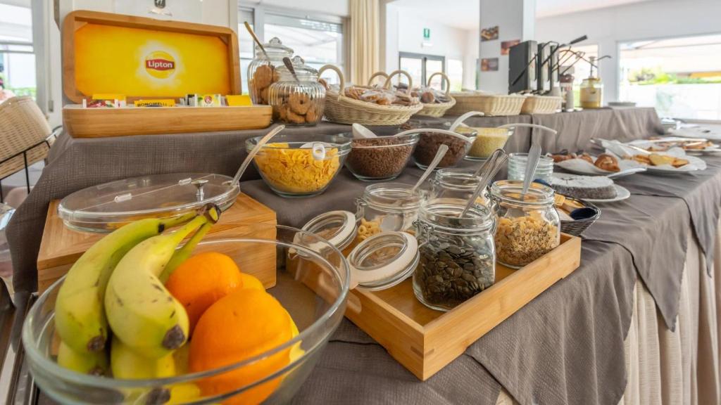 hotel kennedy buffet colazione2