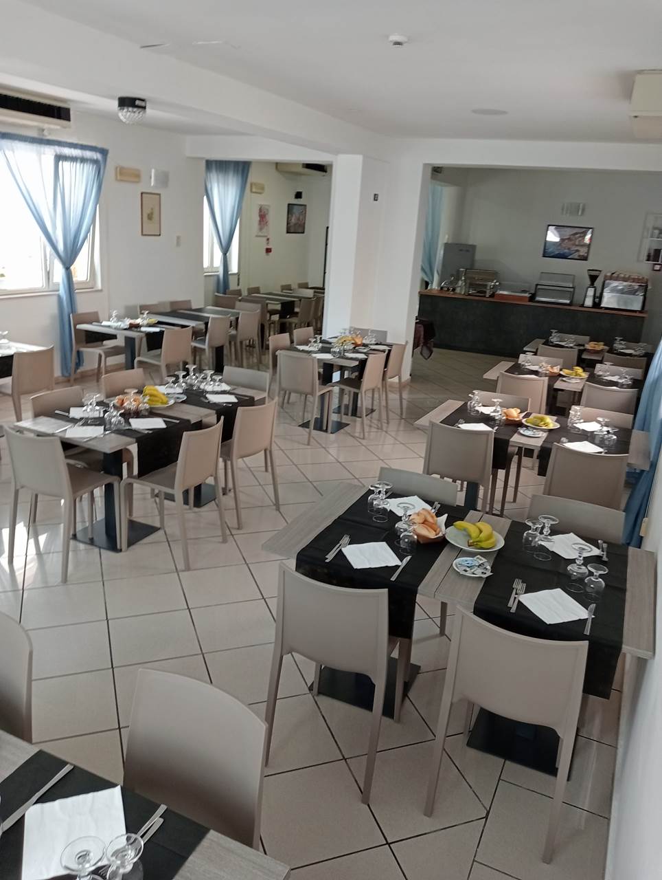 hotel belmare sala2