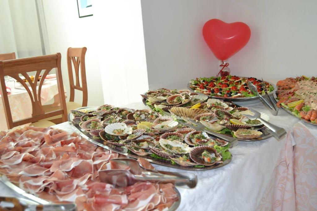 hotel caruso buffet2