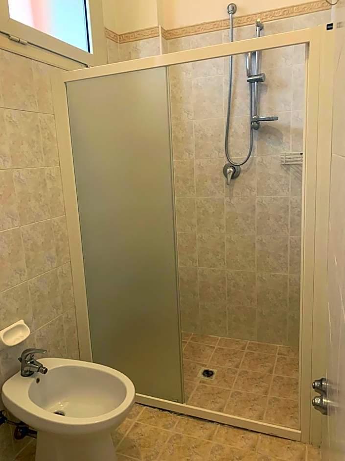 hotel sissi rivazzurra di rimini bagno4