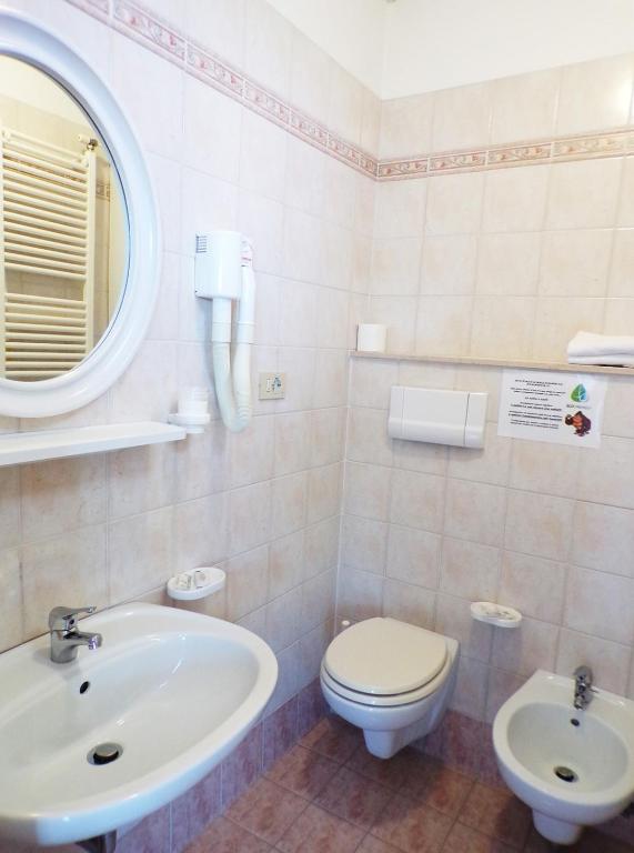 hotel crystal bagno2