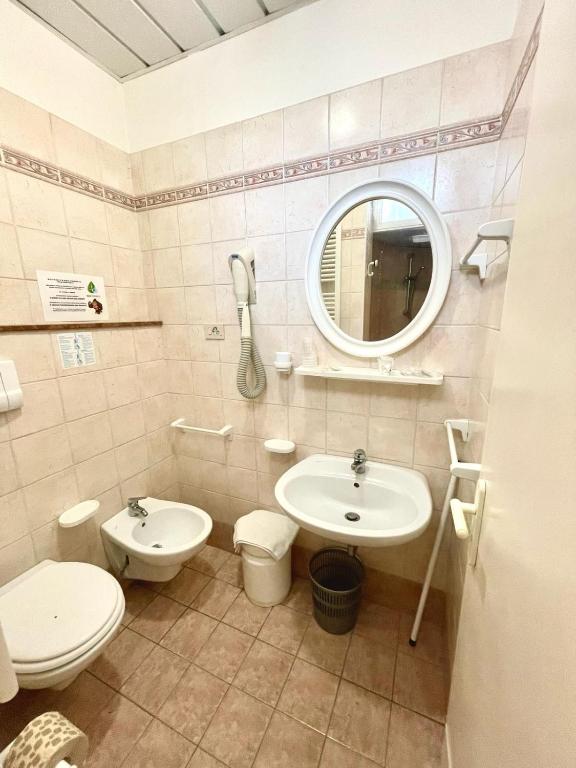 hotel crystal bagno3