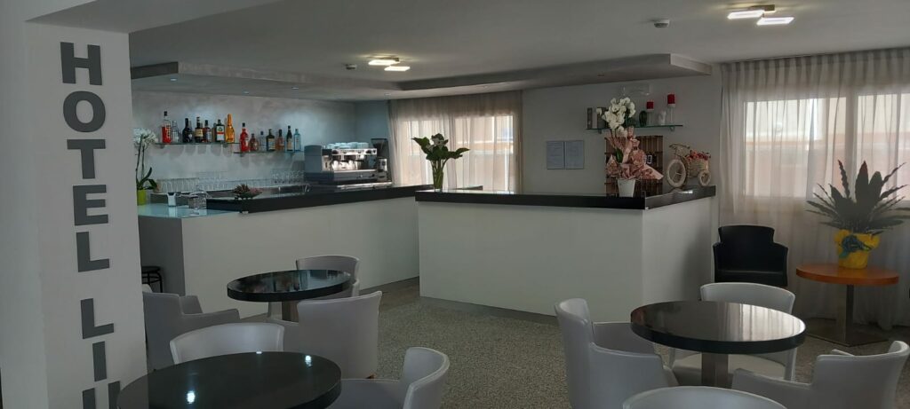 hotel liu bar