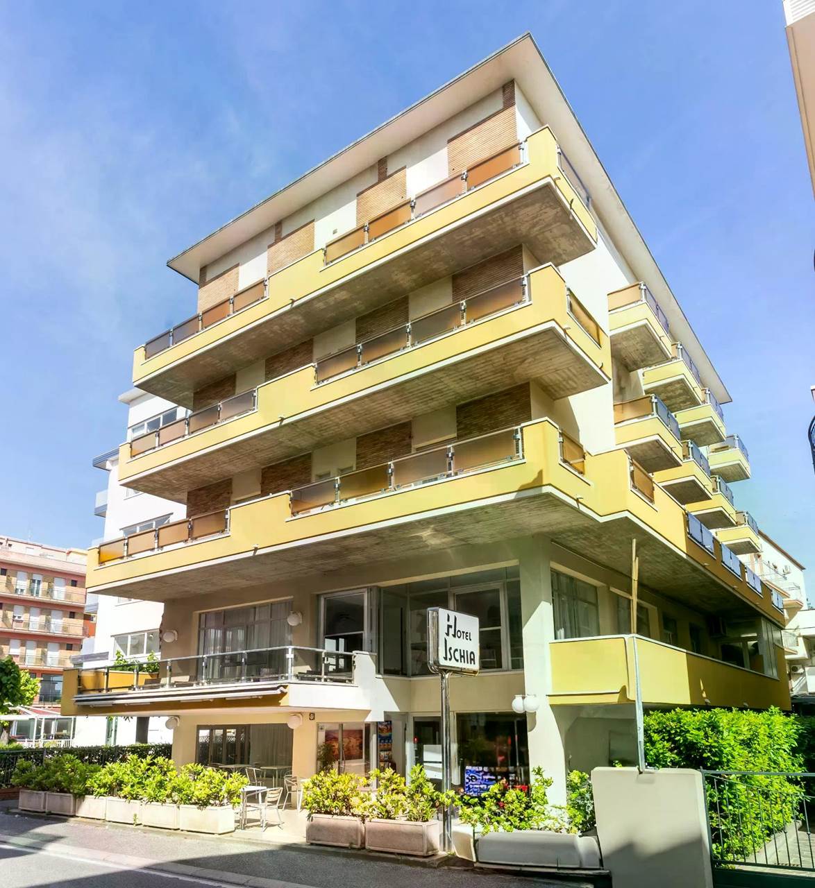 hotel ischia front