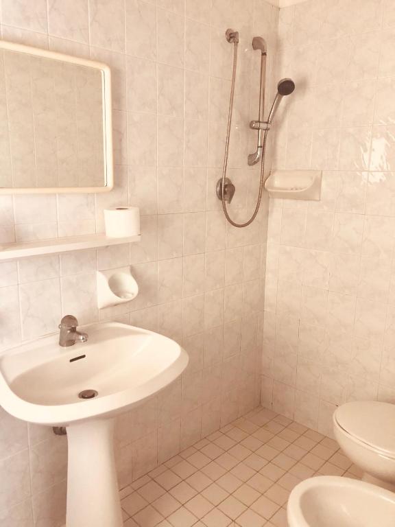 hotel villa lieta bagno2