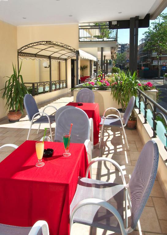 hotel villa lieta esterno