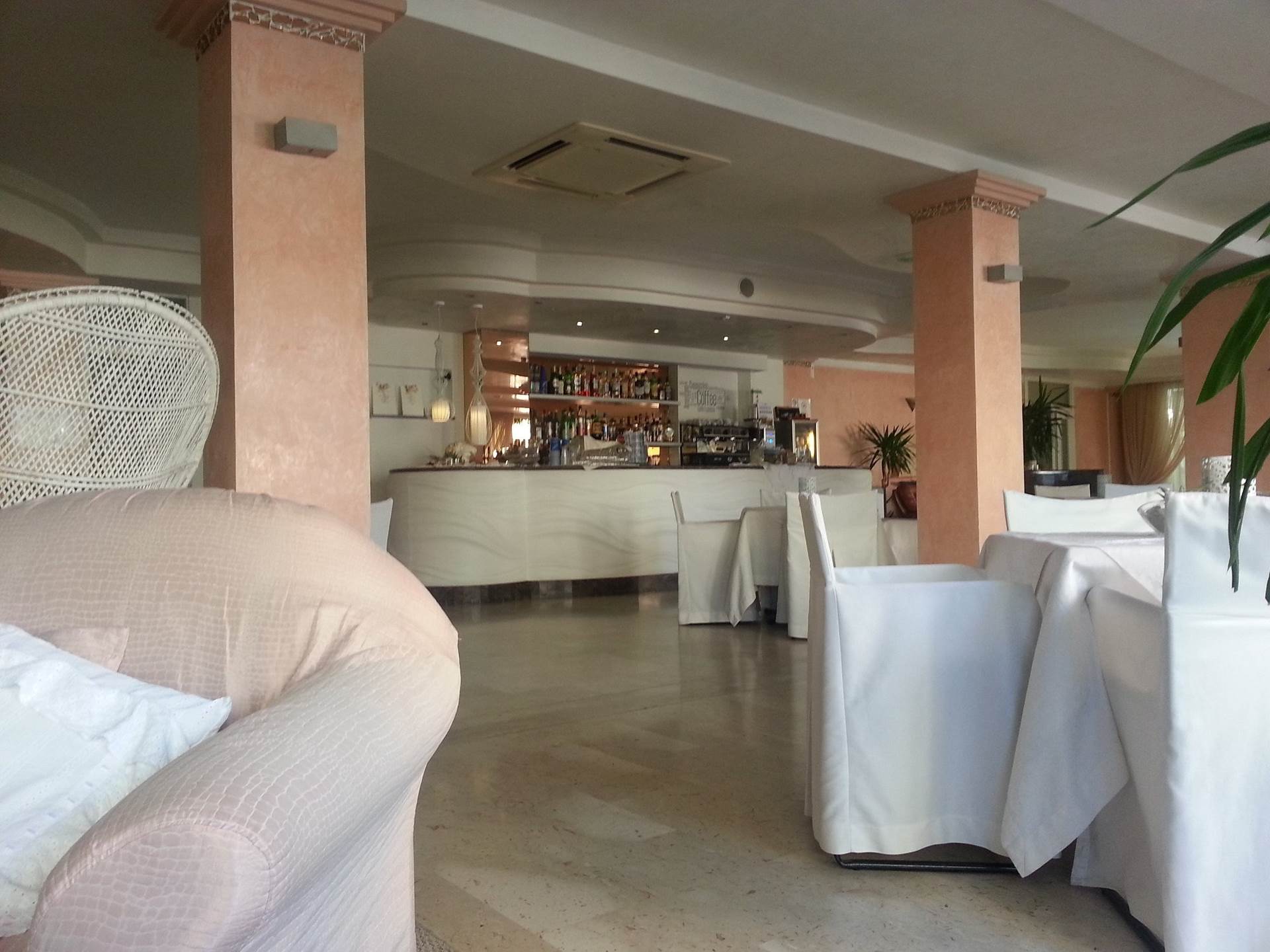 hotel mauritius bar