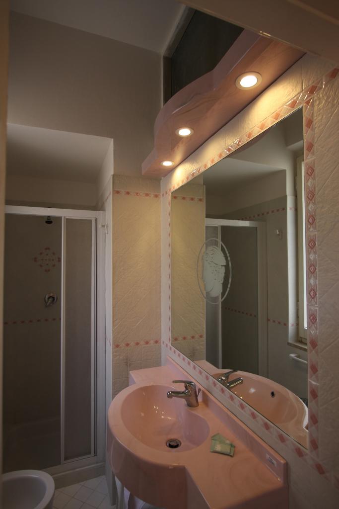 hotel villa itala bagno