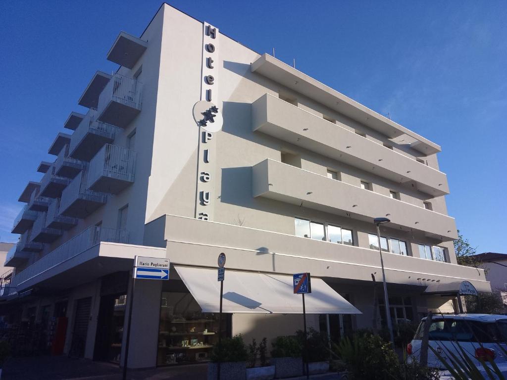 hotel playa front
