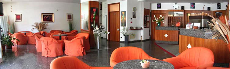 hotel playa hall