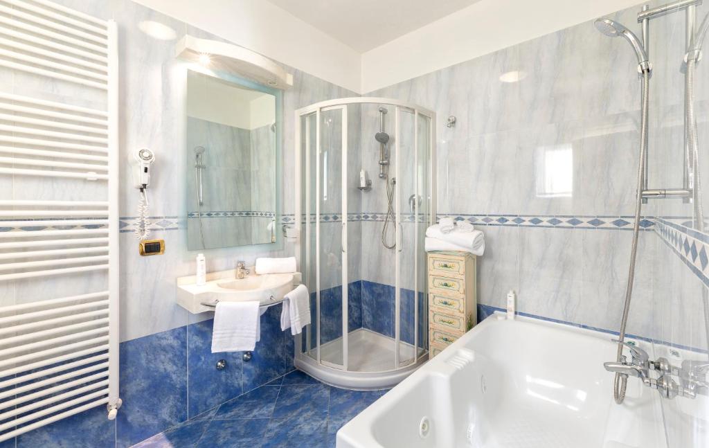 hotel baia imperiale bagno3