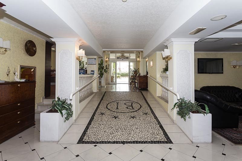 hotel baia imperiale hall