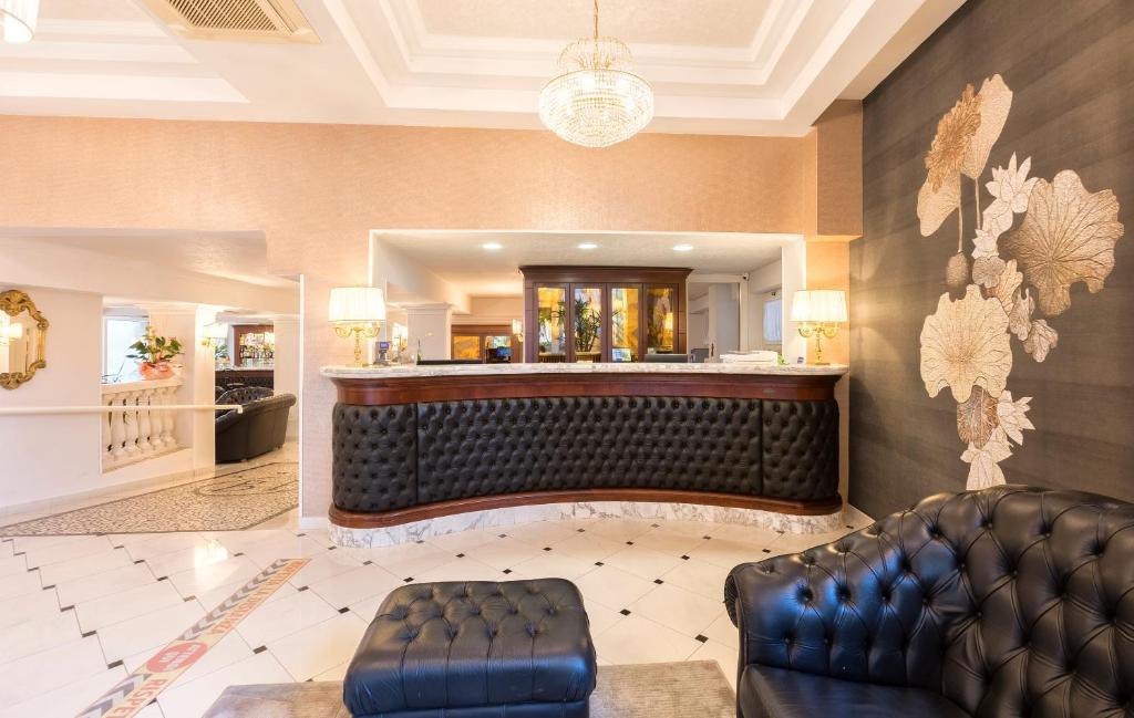 hotel baia imperiale reception