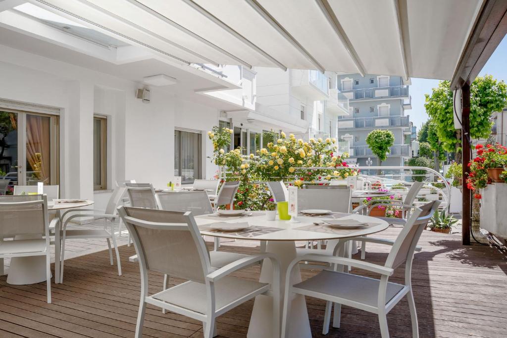 hotel rondinella e viola esterno