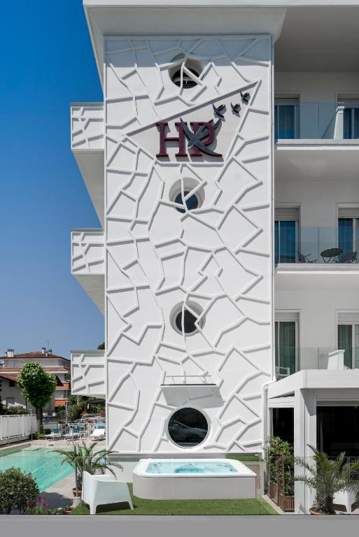 hotel rondinella e viola front