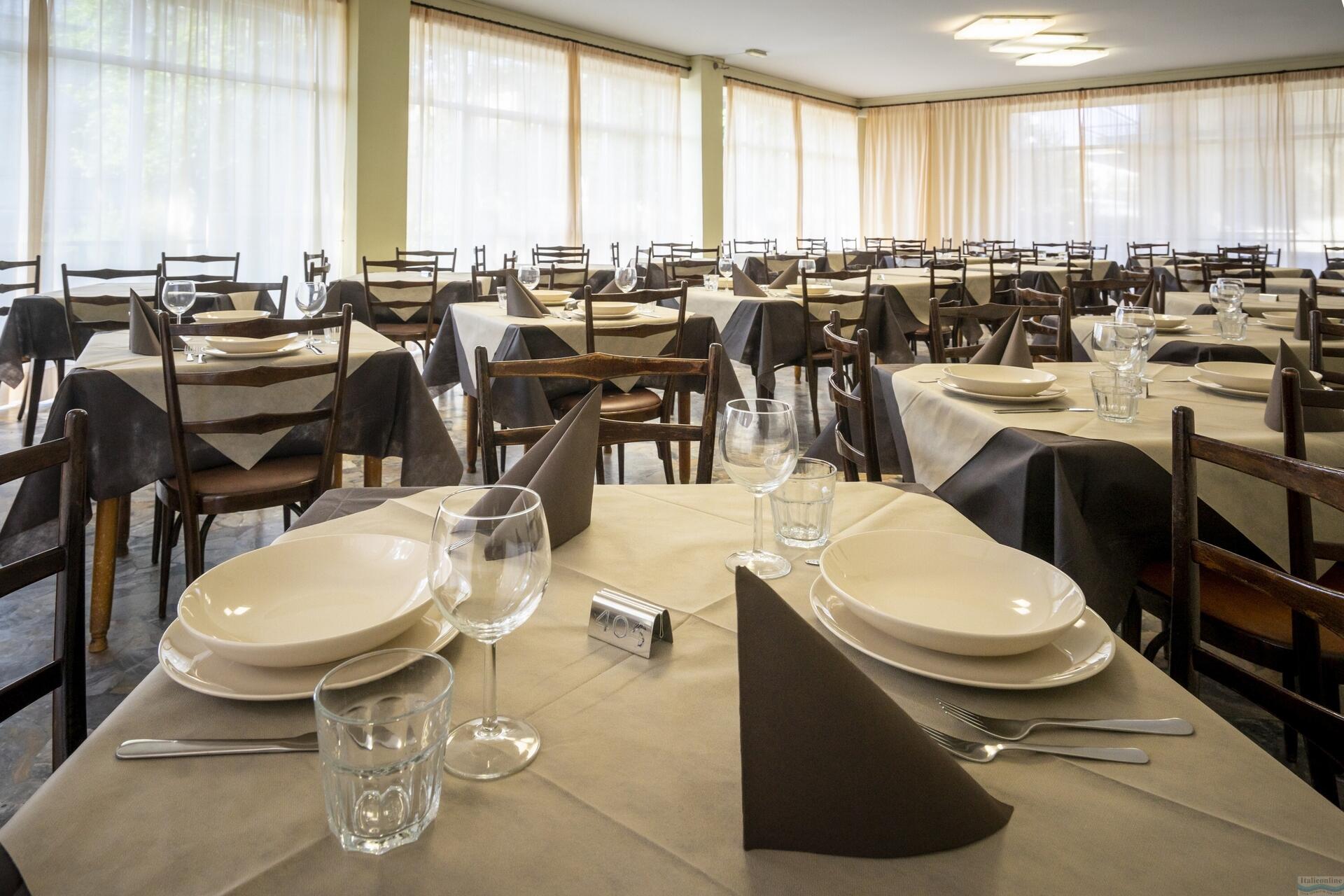 hotel mamy sala pranzo 2