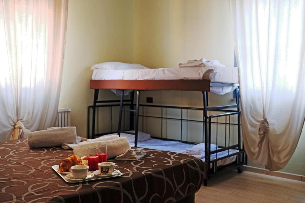 hotel canasta quadrupla