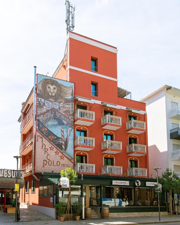 hotel marco polo front