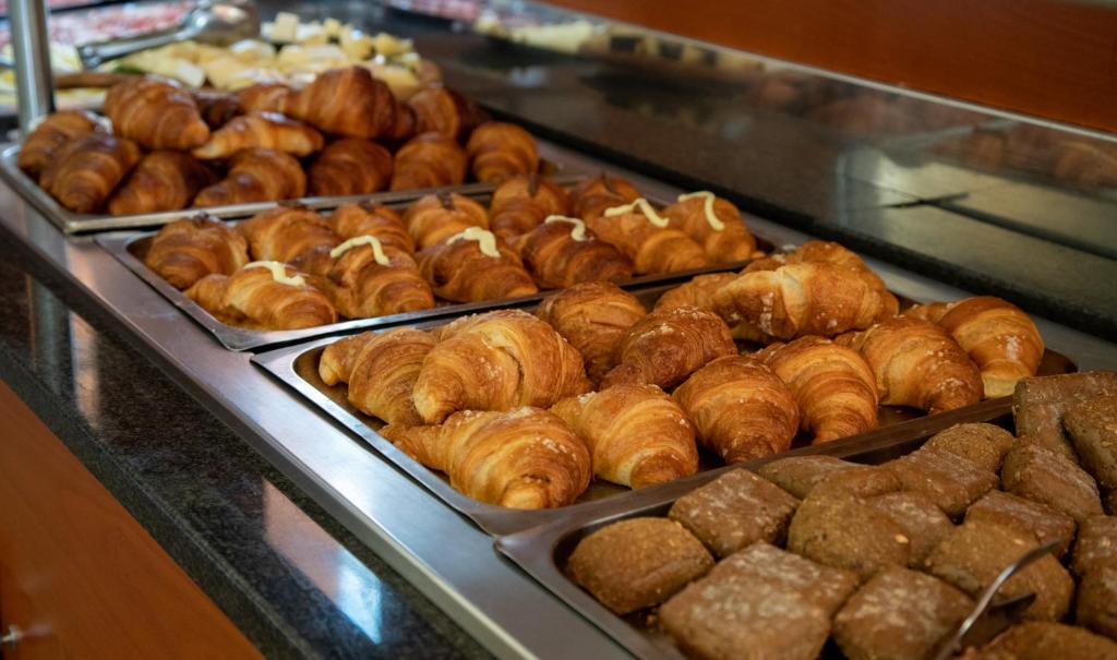hotel elpiro buffet dolce