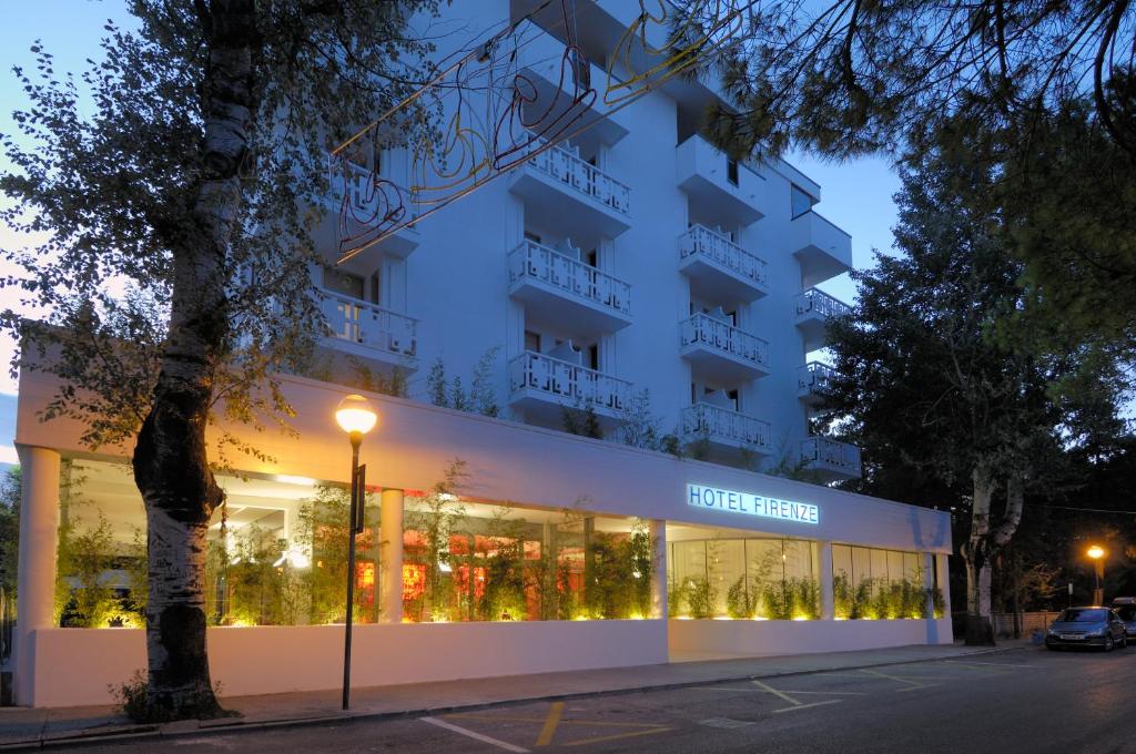 hotel firenze front notte