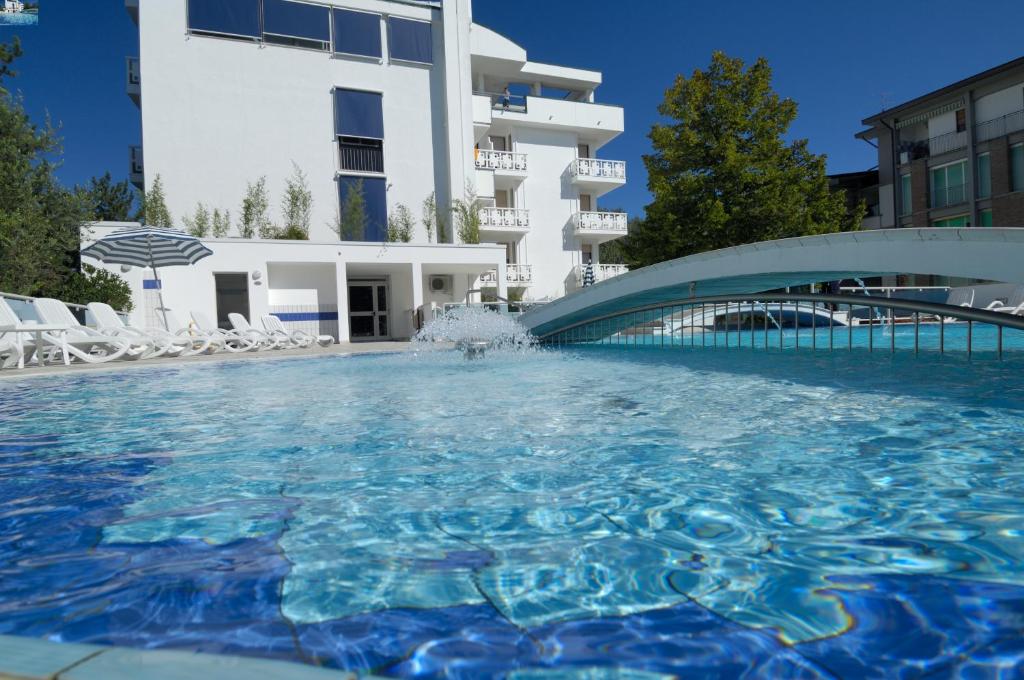 hotel firenze piscina2