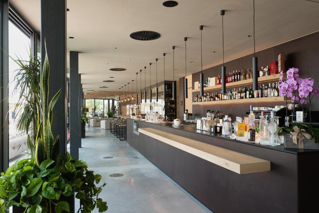 lino delle fate ecovillage resort bar