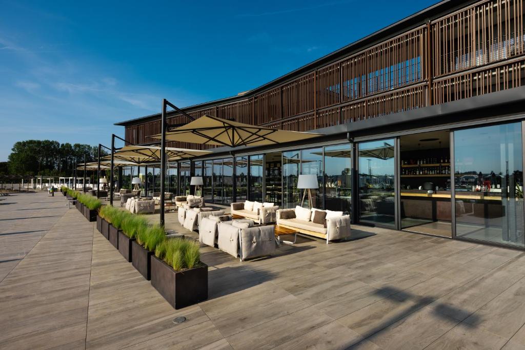 lino delle fate ecovillage resort esterno ristorante