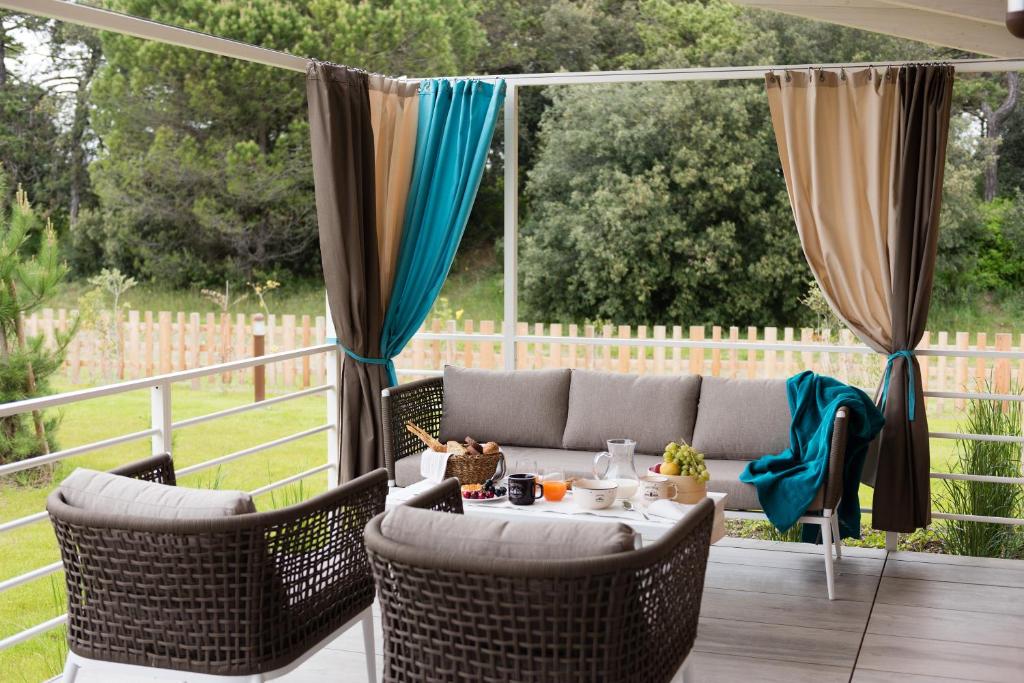 lino delle fate ecovillage resort veranda