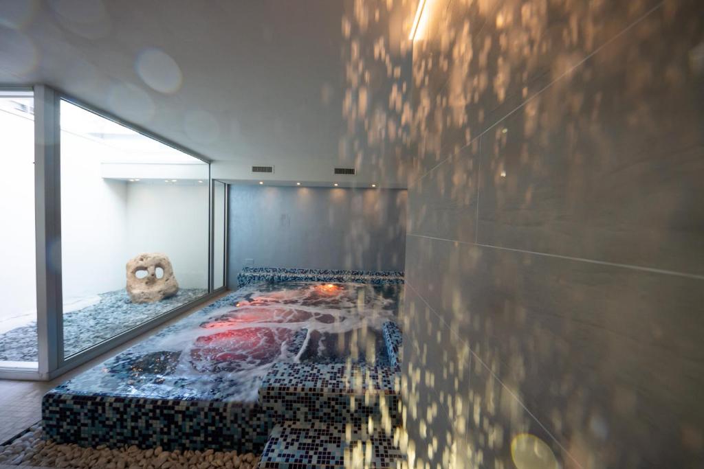 hotel garden sea spa
