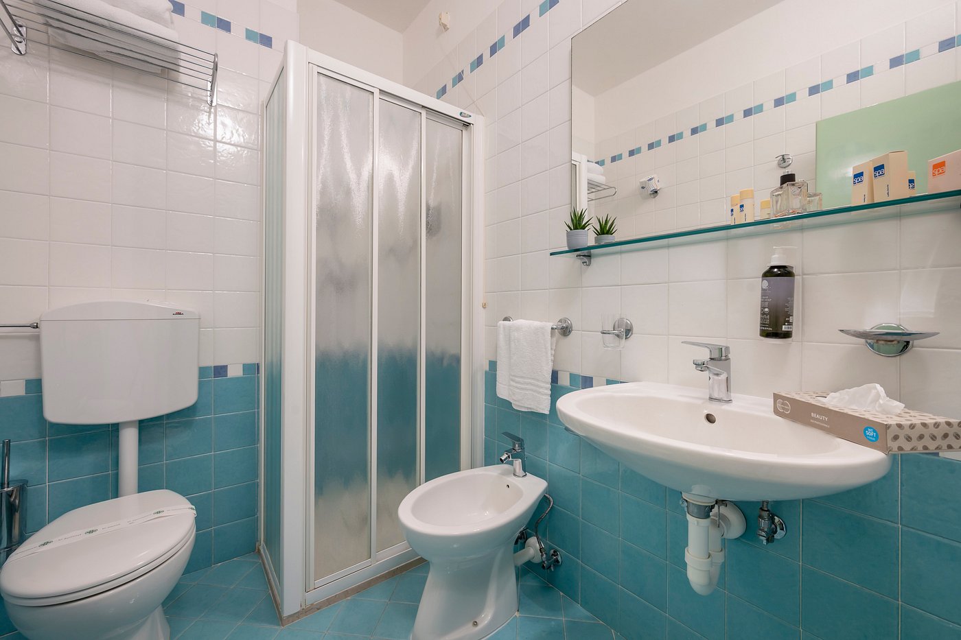 hotel luna bibione bagno