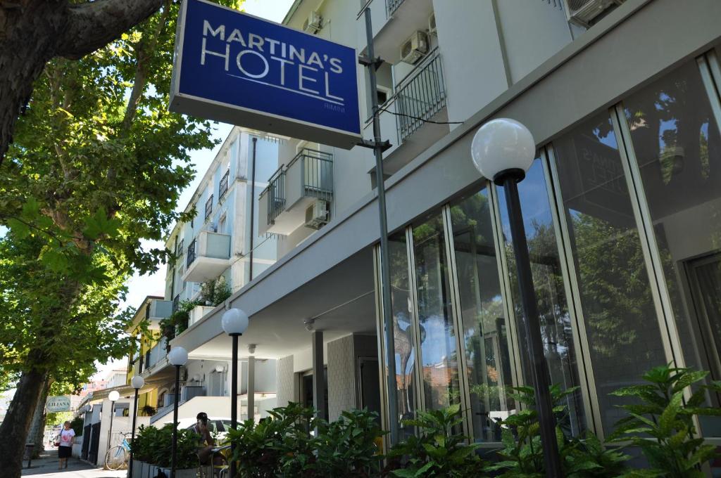 martinas hotel front