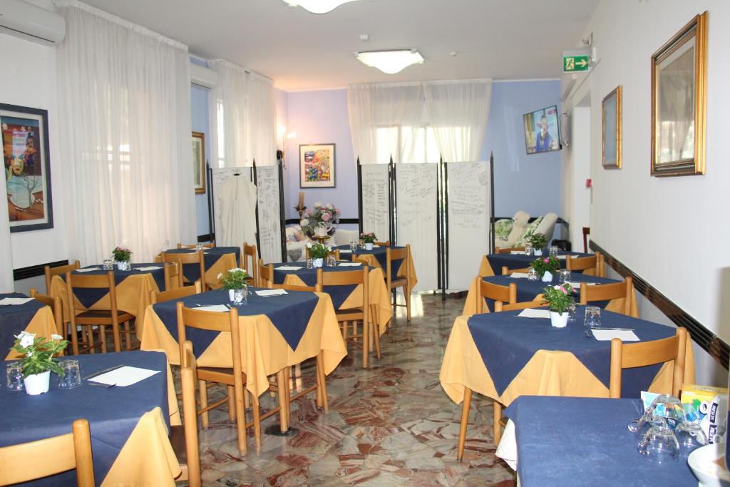 martinas hotel sala colazione